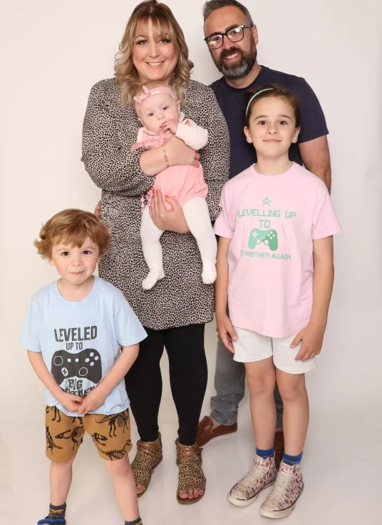 Amy- Scott-and-family-portrait-session